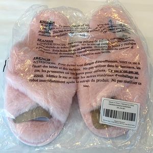 Splendid cross slide slippers